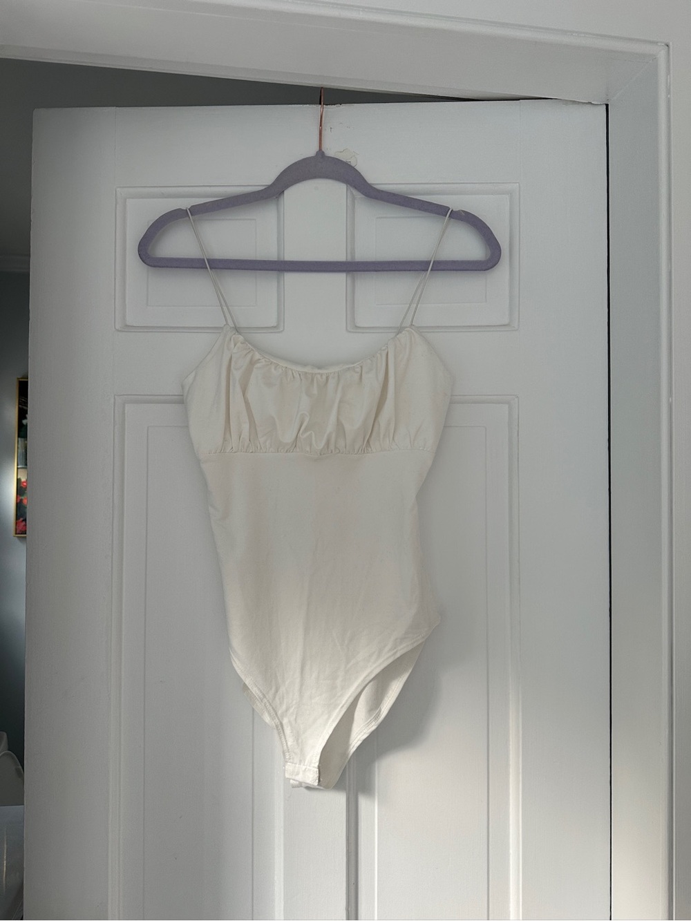 Gaze White Ruched Sleeveless Bodysuit in Size Small